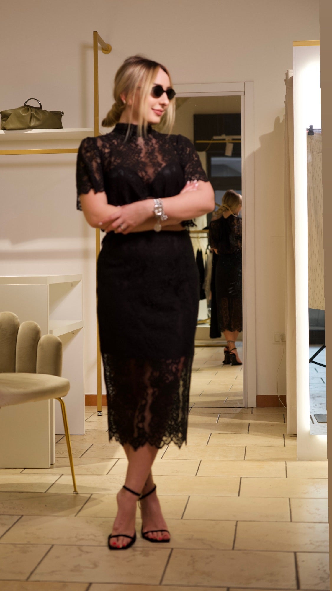 Gonna Imperial in pizzo nera