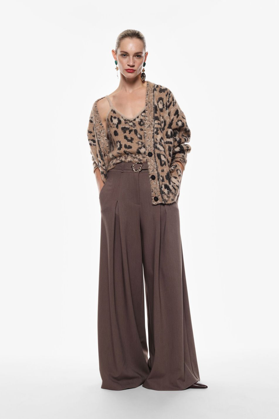 PANTALONI IMPERIAL AMPI A VITA ALTA CON CINTURA DECORATIVA