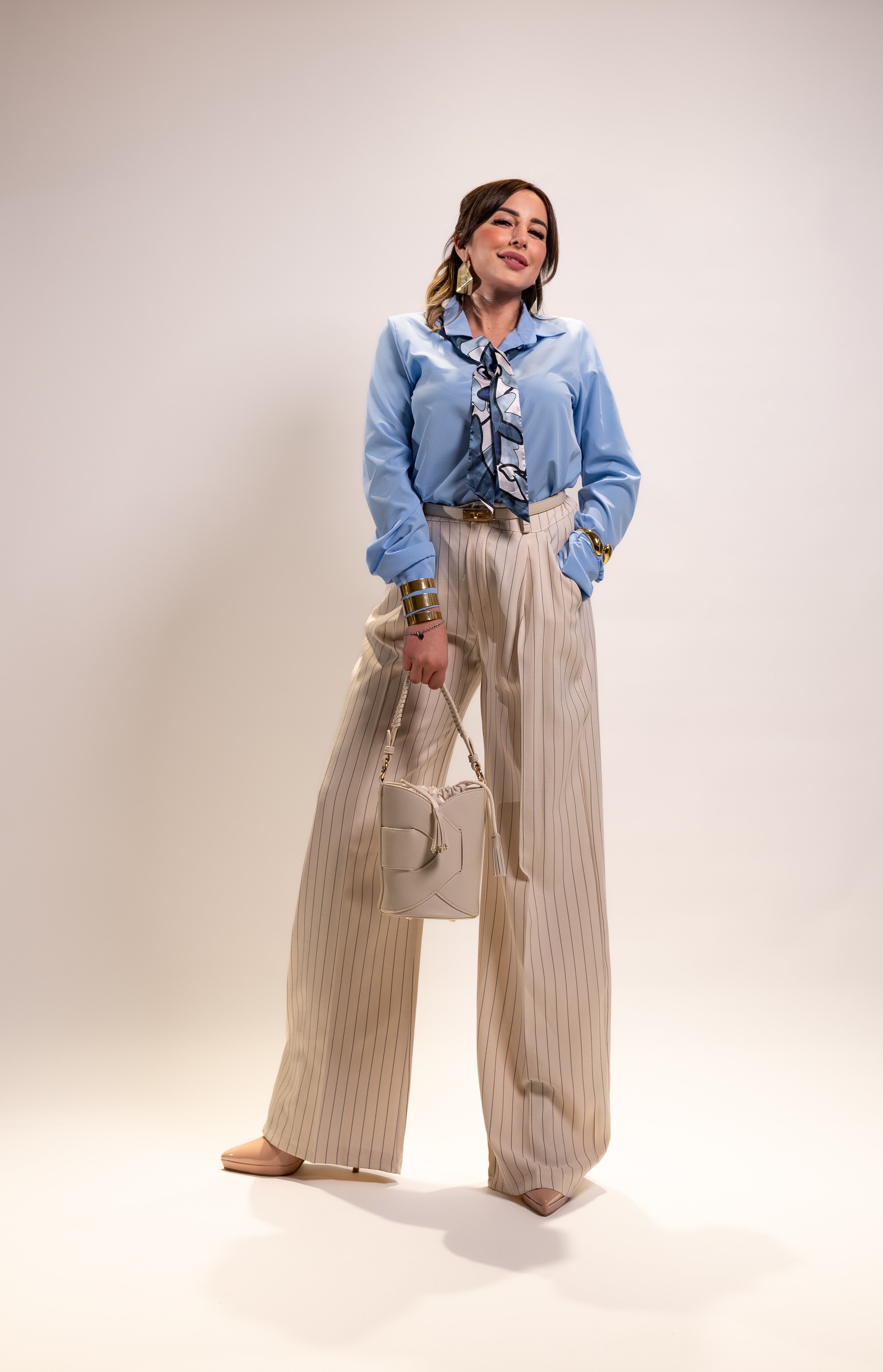 Camicia lady celeste con foulard